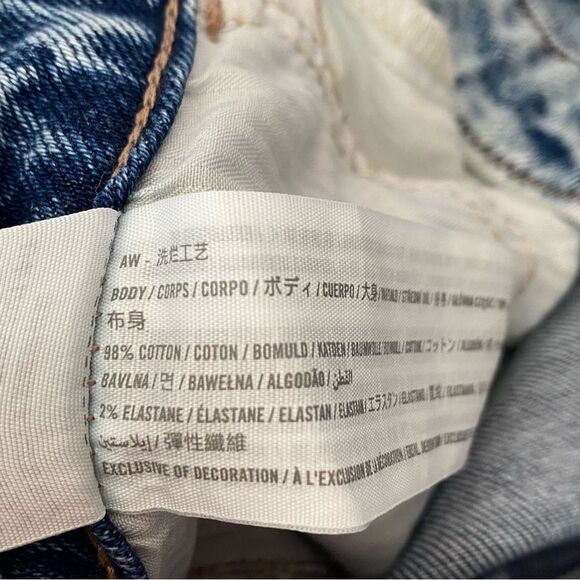 Hollister Ultra High Rise Acid Wash Ripped Patch Mom Jean Vintage Stretch - Picture 9 of 12